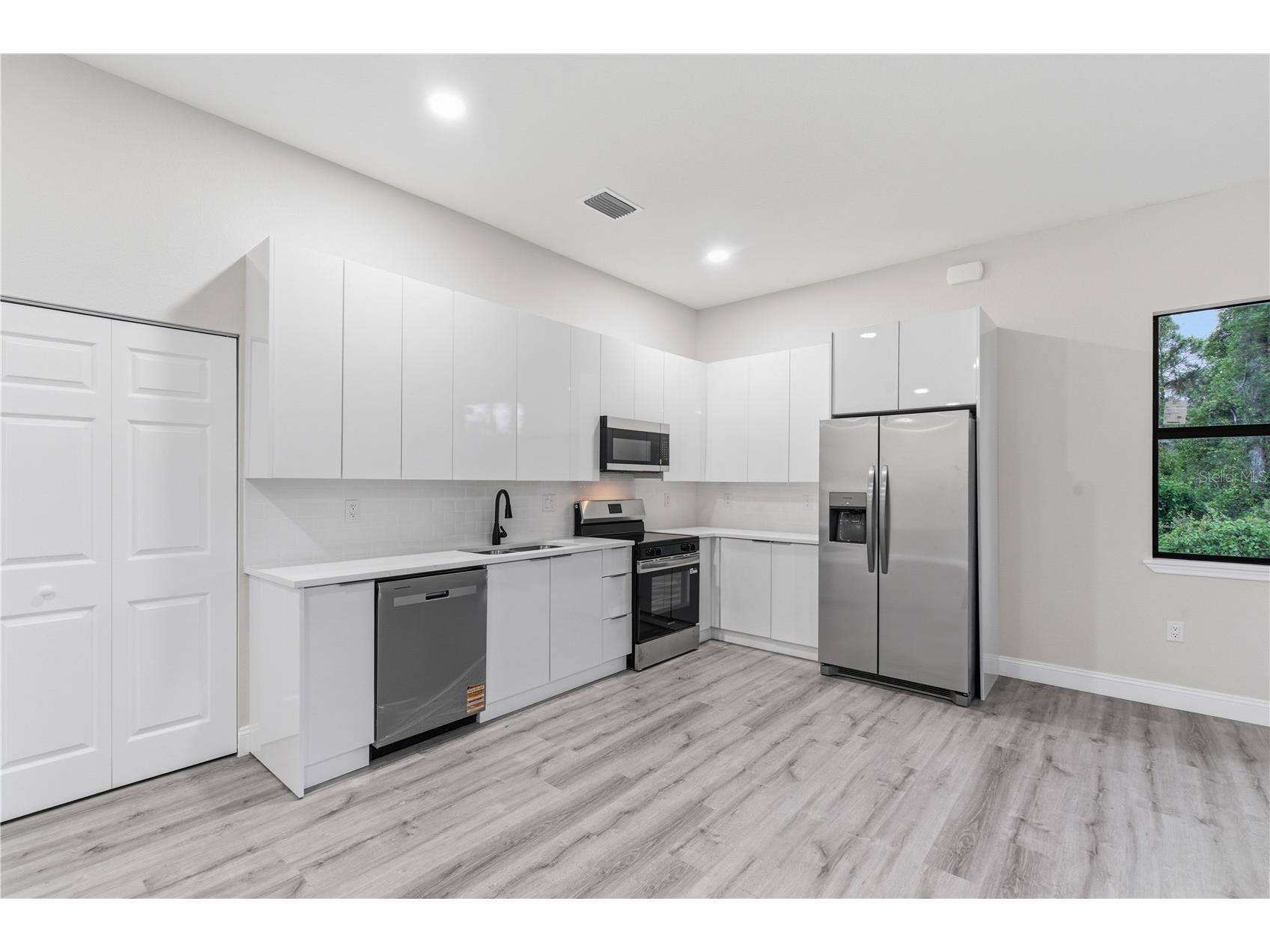 923 Milwaukee Boulevard Lehigh Acres FL 33974 TB8512402 image16