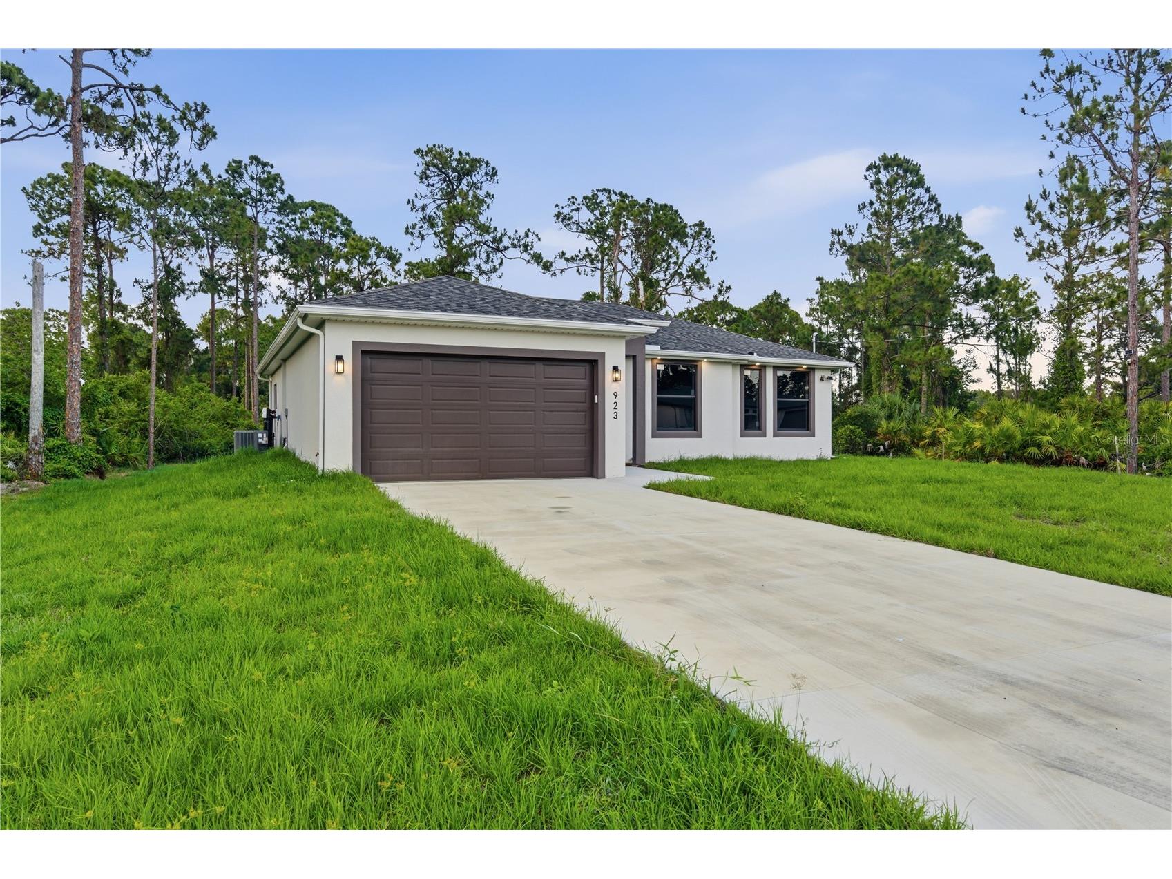 923 Milwaukee Boulevard Lehigh Acres FL 33974 TB8512402 image3