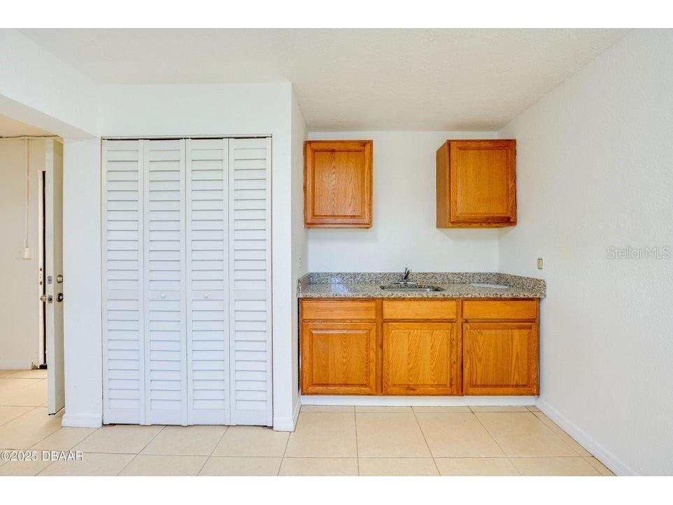 923 N Beach Street Daytona Beach FL 32117 V4941881 image6