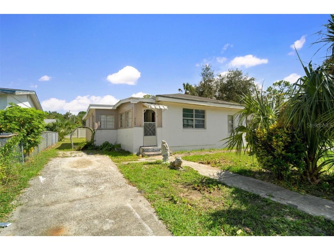 923 S Martin Luther King Boulevard Daytona Beach FL 32114 O6062688 image1