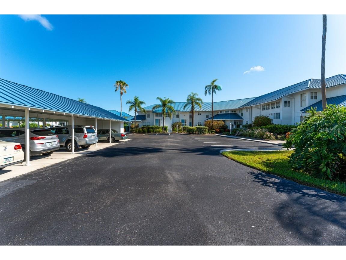 923 Sandpiper Circle #923 Bradenton FL 34209 A4612976 image1