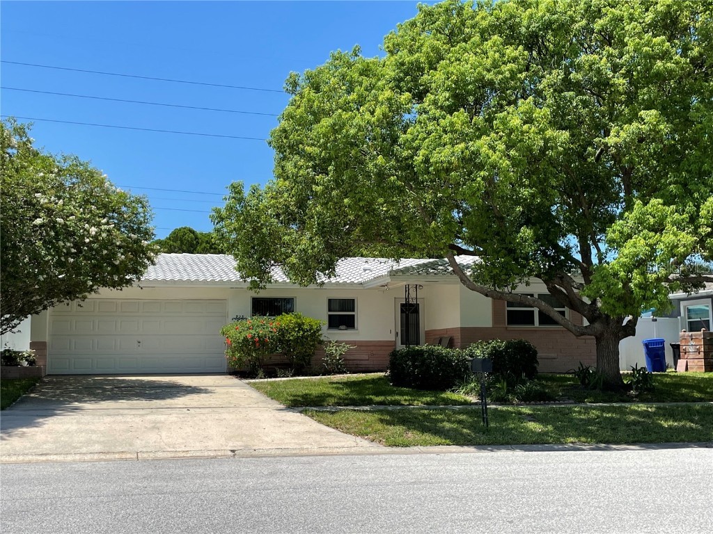 923 Santa Monica Drive Dunedin FL 34698 G5070953 image1