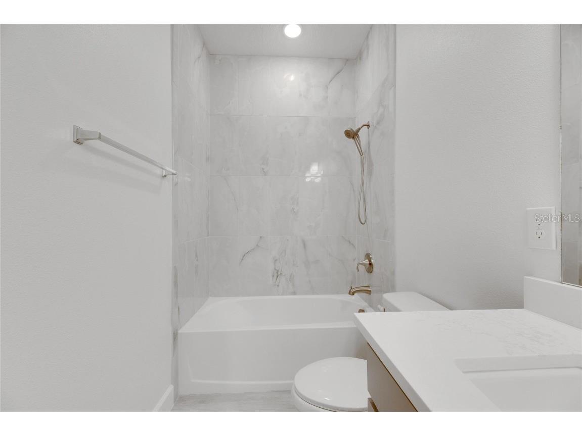 923 Signet Drive Apollo Beach FL 33572 TB8445010 image41