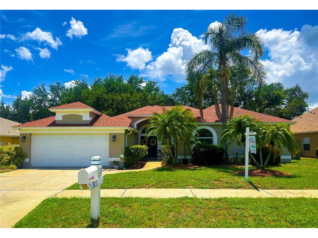 923 Tuscanny Street Brandon FL 33511 TB8379341 image1