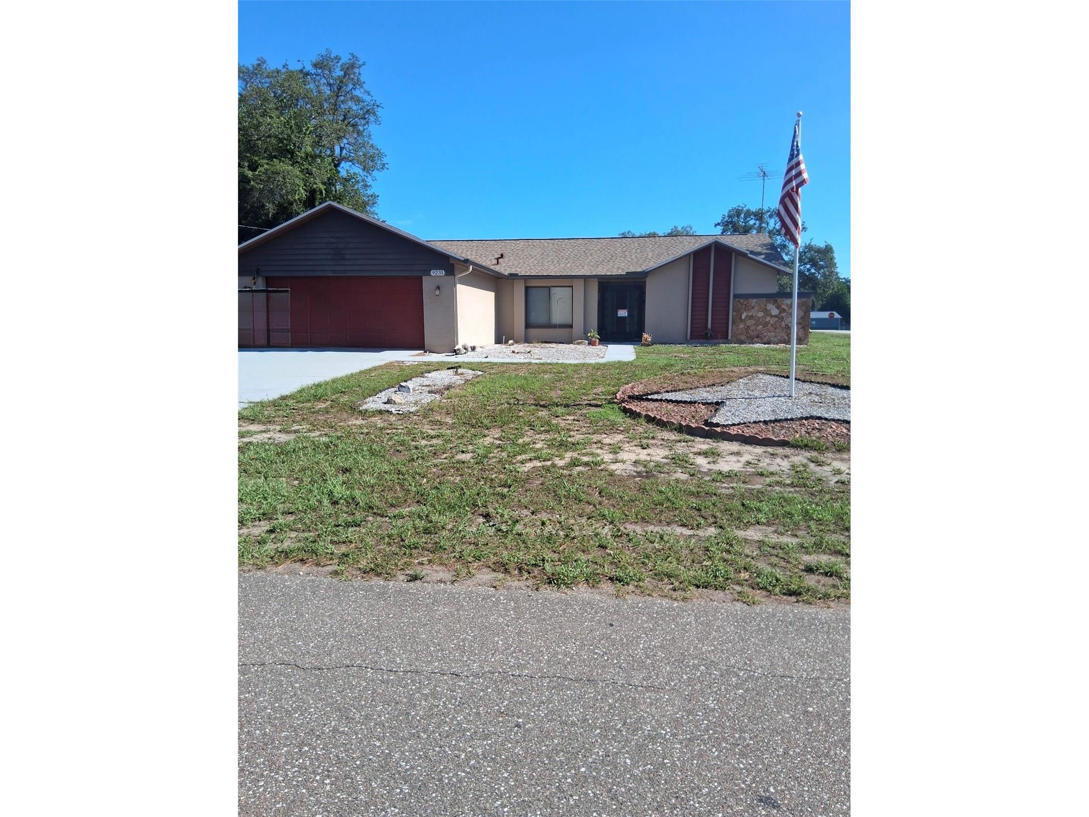 9231 Eldridge Road Spring Hill FL 34608 W7887294 image1