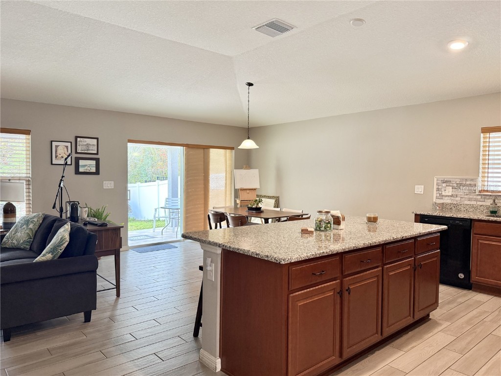 9231 Freedom Hill Drive Seffner FL 33584 TB8461042 image10