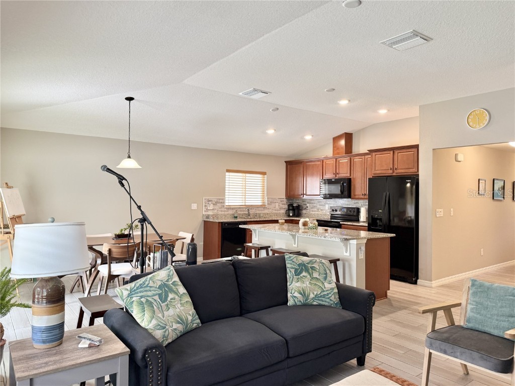 9231 Freedom Hill Drive Seffner FL 33584 TB8461042 image4