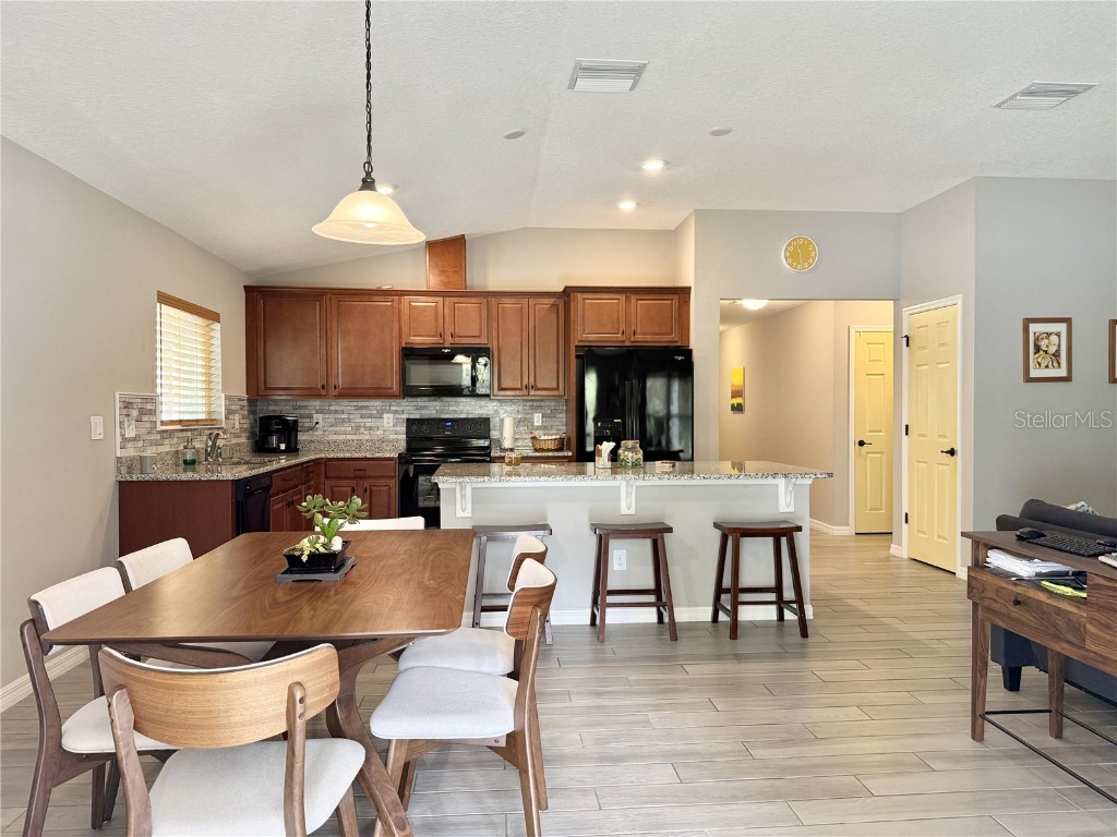 9231 Freedom Hill Drive Seffner FL 33584 TB8461042 image7