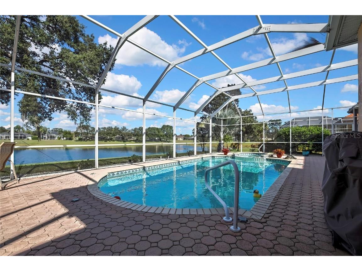 9231 Mississippi Run Weeki Wachee FL 34613 TB8444059 image39