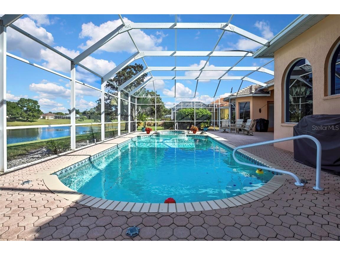 9231 Mississippi Run Weeki Wachee FL 34613 TB8444059 image40