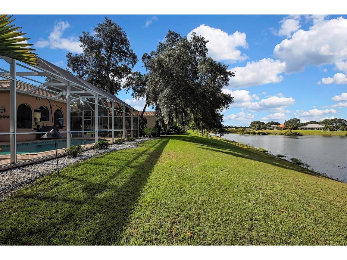 9231 Mississippi Run Weeki Wachee FL 34613 TB8444059 image41