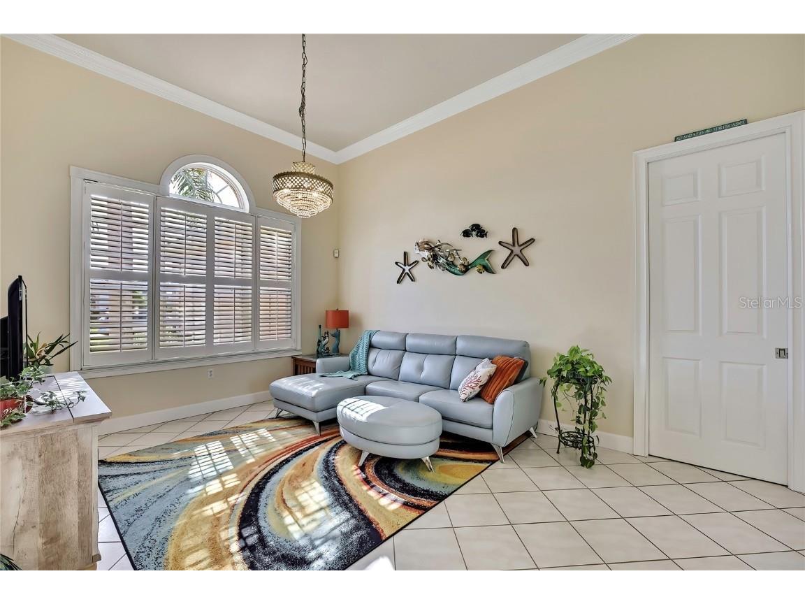 9231 Mississippi Run Weeki Wachee FL 34613 TB8444059 image6