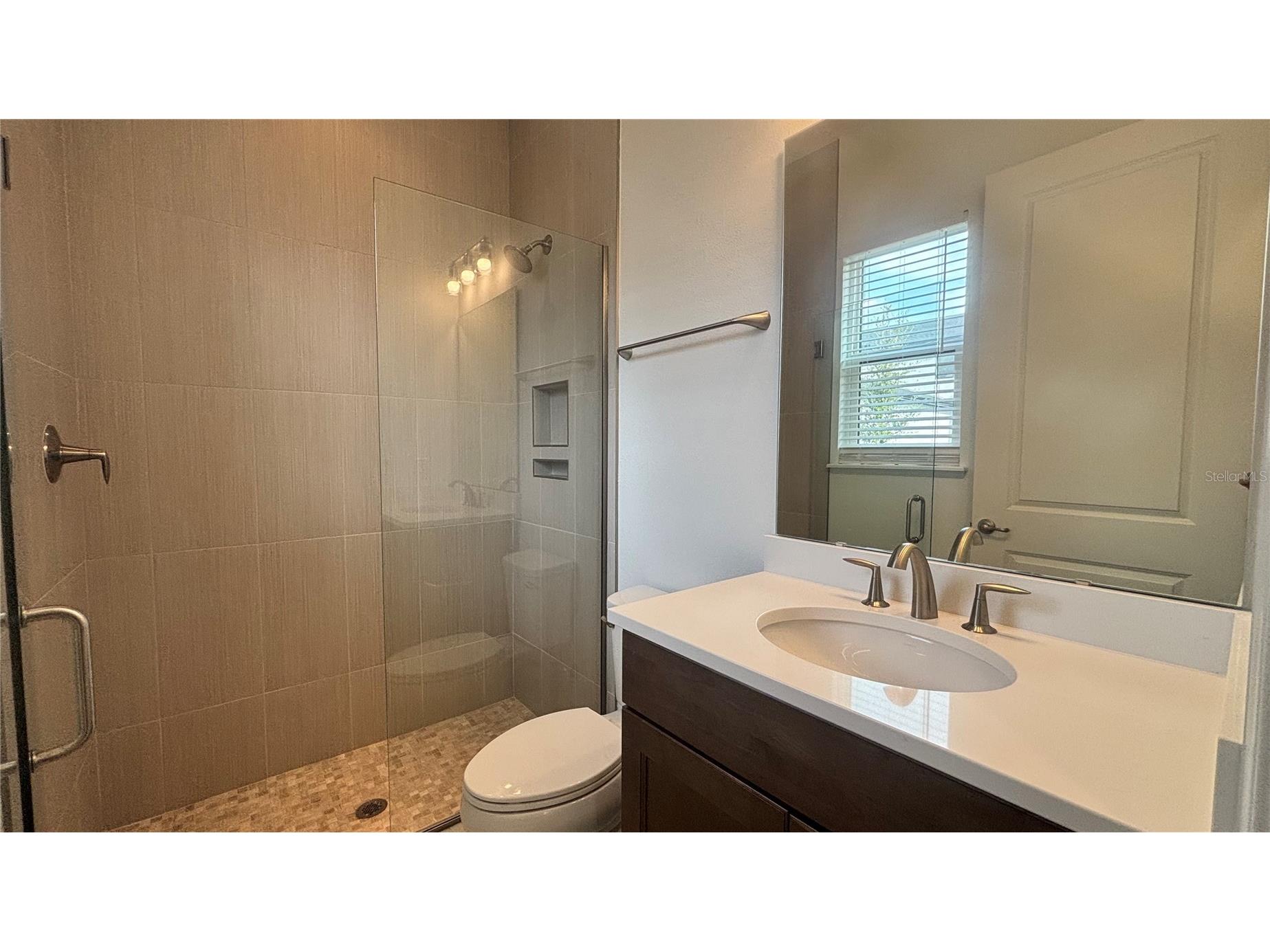 9233 Santorini Drive Orlando FL 32827 TB8523909 image27
