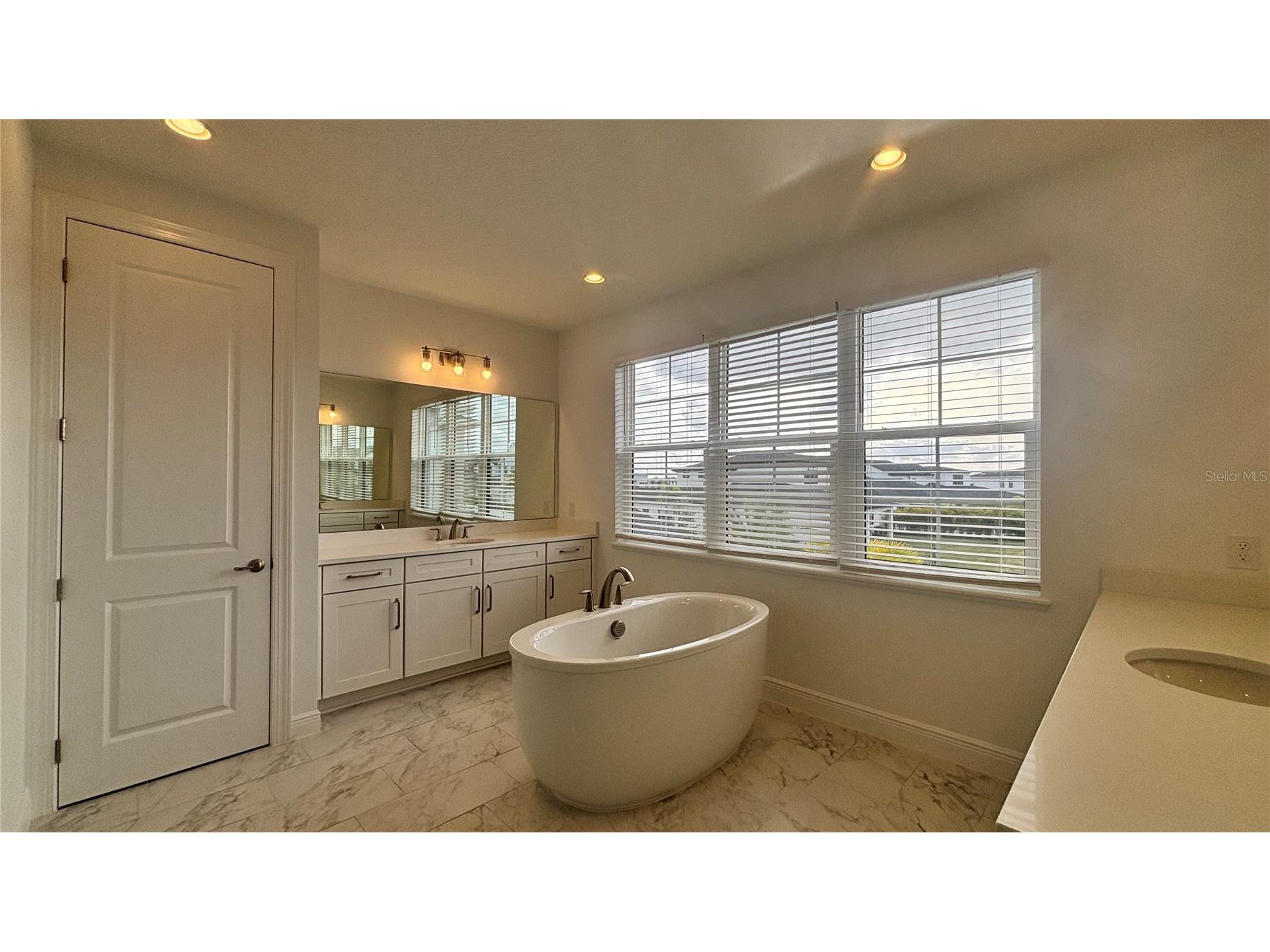 9233 Santorini Drive Orlando FL 32827 TB8523909 image47