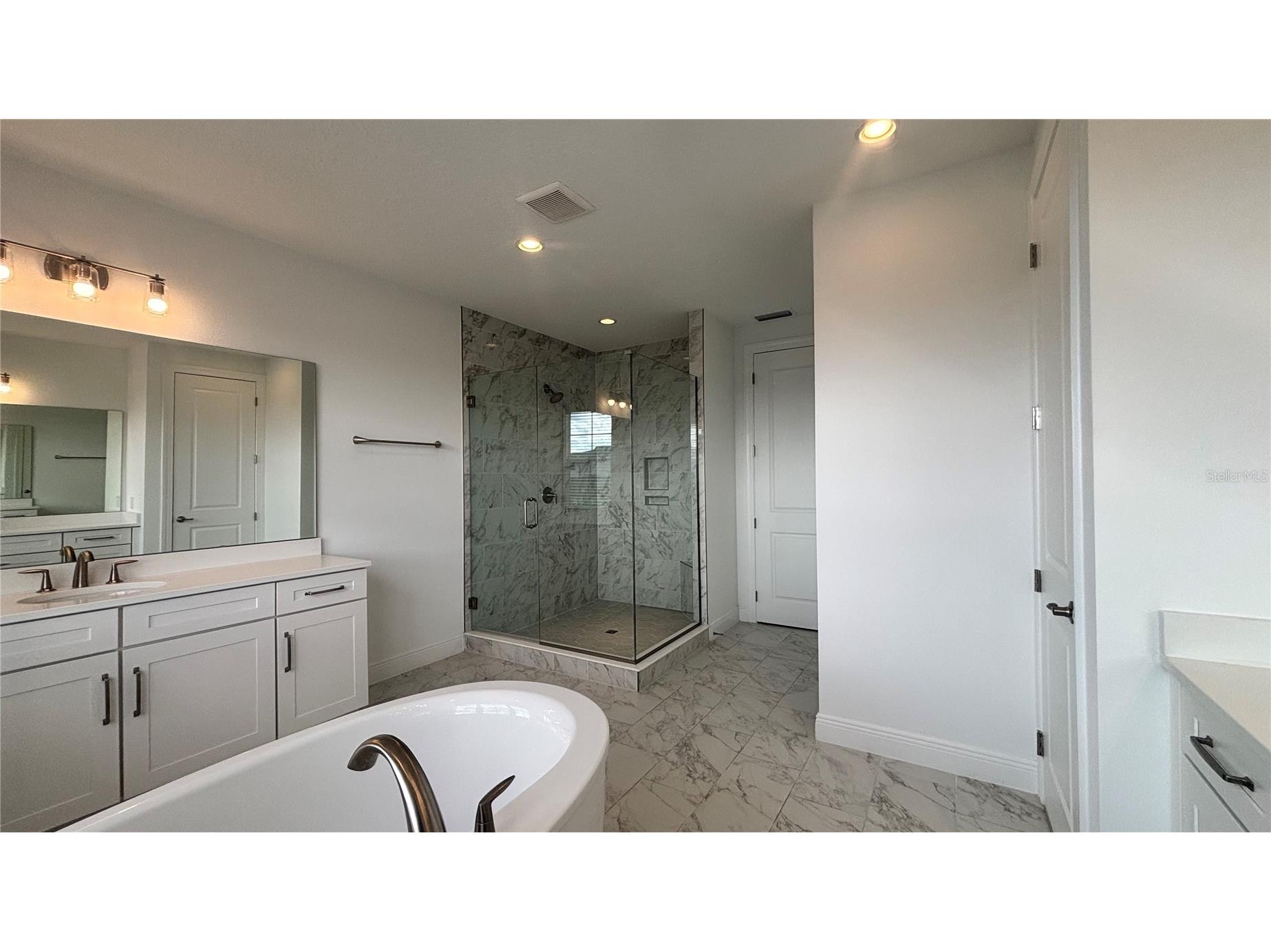 9233 Santorini Drive Orlando FL 32827 TB8523909 image48