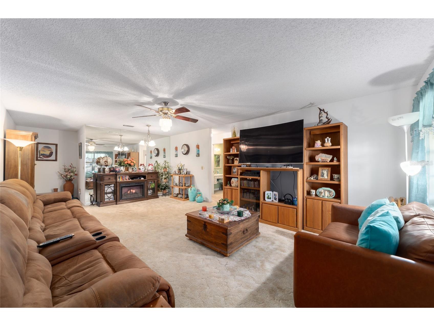 9233 SW 83rd Terrace #D Ocala FL 34481 OM719587 image3