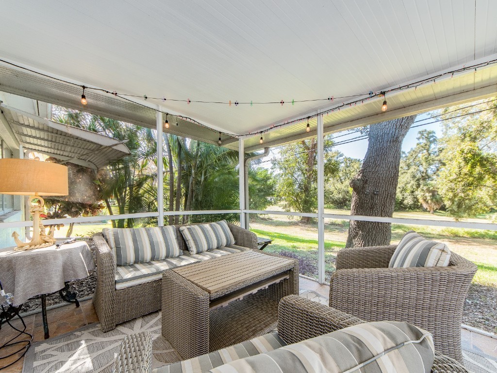 9234 141st Street Seminole FL 33776 TB8441947 image25