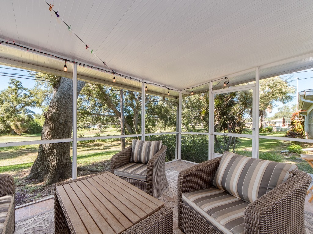 9234 141st Street Seminole FL 33776 TB8441947 image26