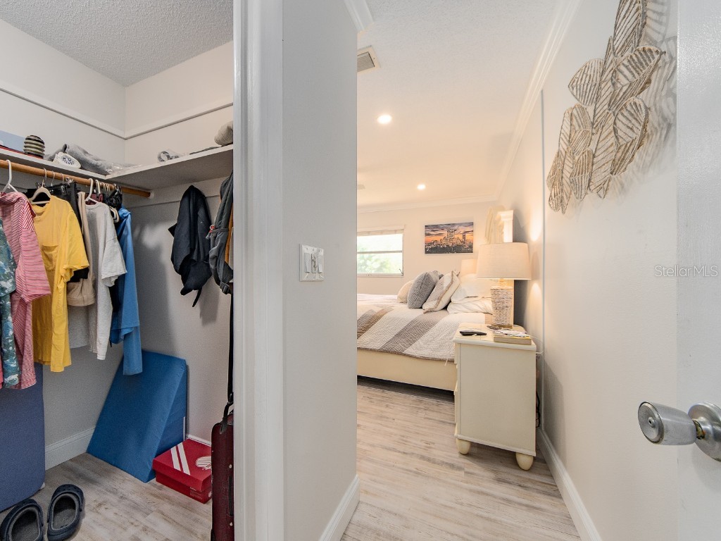 9234 141st Street Seminole FL 33776 TB8441947 image27