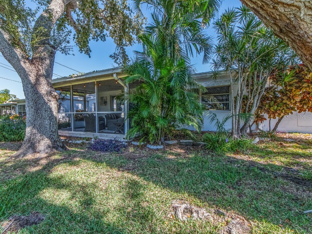 9234 141st Street Seminole FL 33776 TB8441947 image40