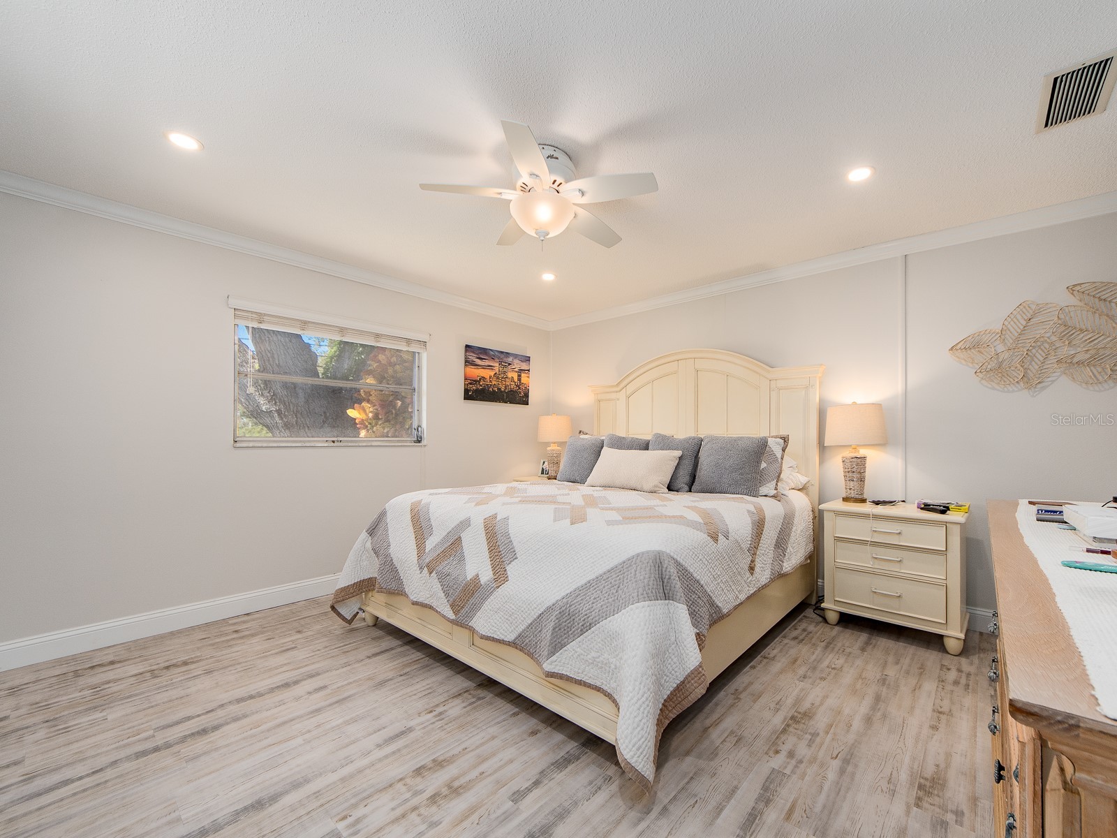 9234 141st Street Seminole FL 33776 TB8498559 image24