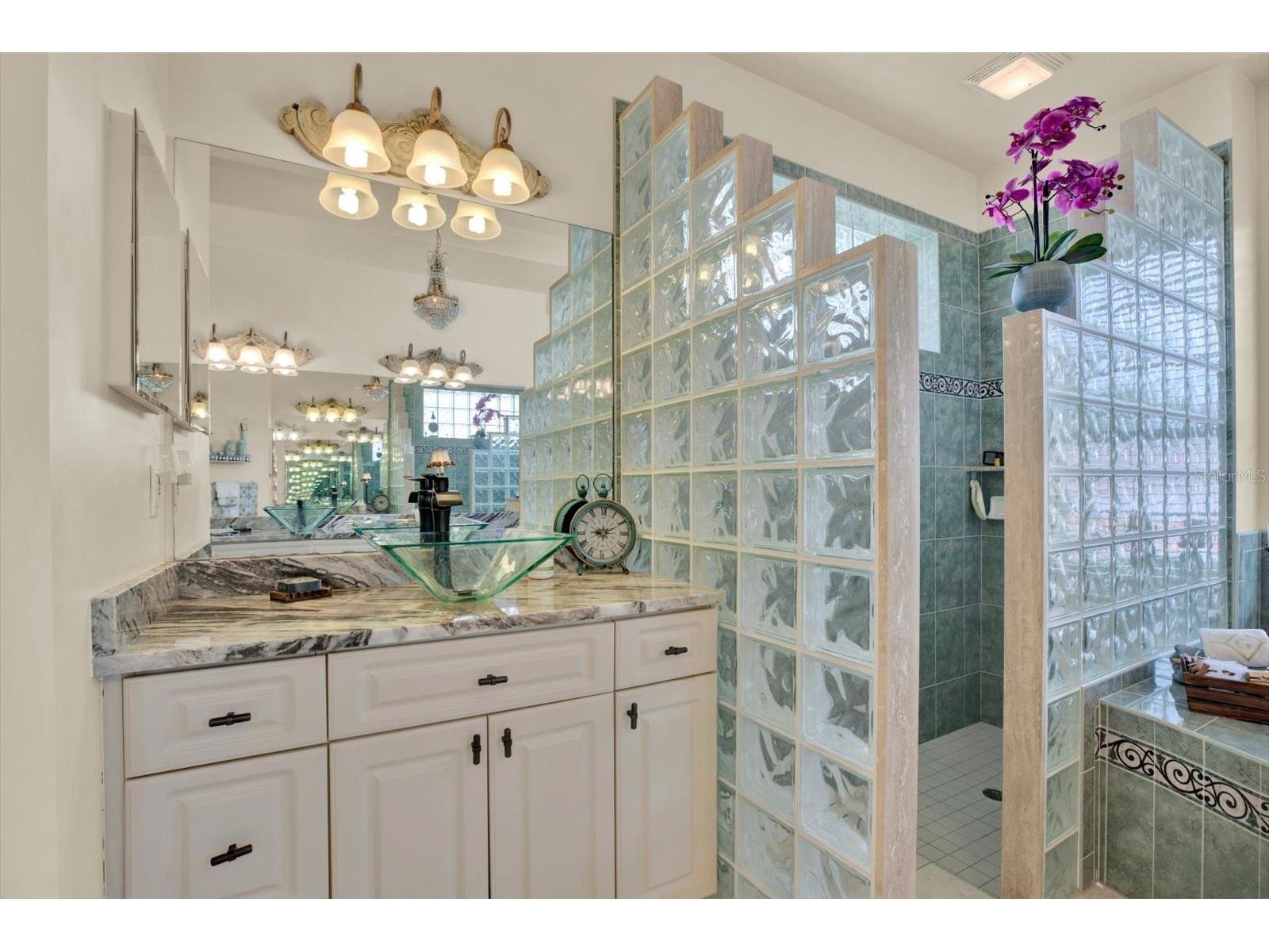 9234 Grand Cypress Drive Weeki Wachee FL 34613 TB8514510 image25