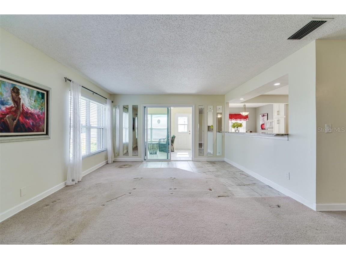 9235 35th Way N #6 Pinellas Park FL 33782 TB8449253 image12