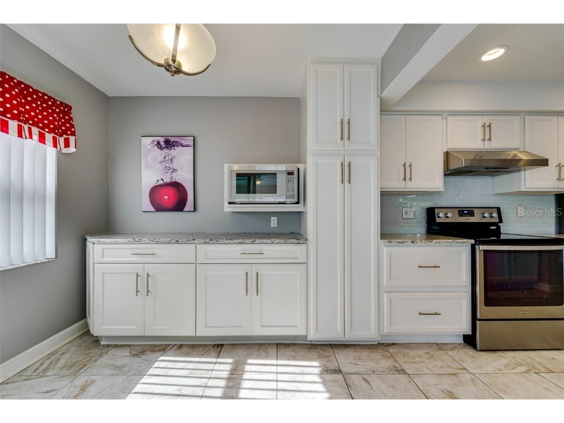 9235 35th Way N #6 Pinellas Park FL 33782 TB8449253 image21