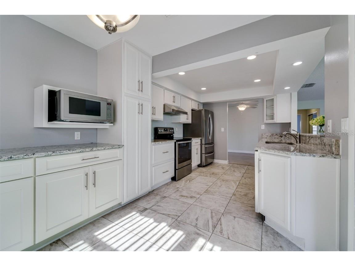 9235 35th Way N #6 Pinellas Park FL 33782 TB8449253 image28