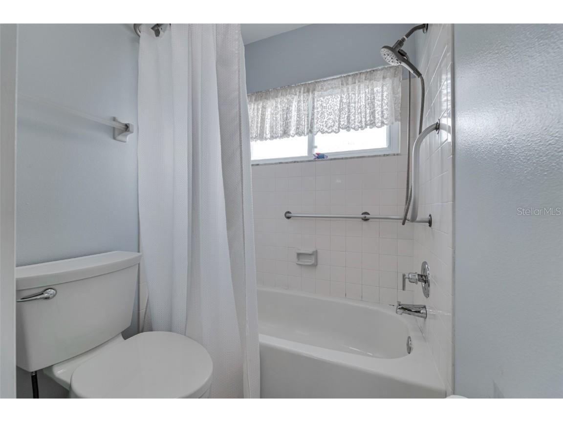 9235 35th Way N #6 Pinellas Park FL 33782 TB8449253 image46