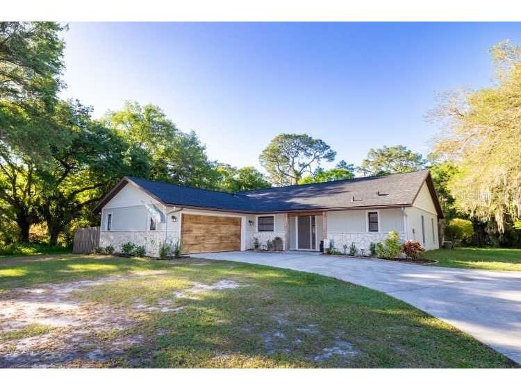 9235 67th Avenue E Bradenton FL 34202 A4610850 image1