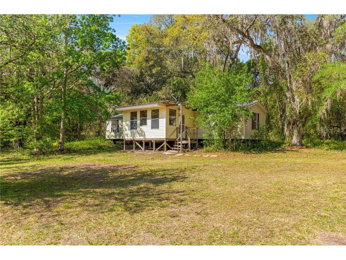 9235 SE 193rd Avenue Ocklawaha FL 32179 OM698395 image1