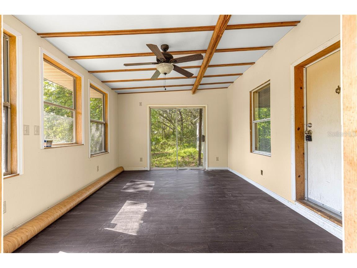 9235 SE 193rd Avenue Ocklawaha FL 32179 OM698395 image8