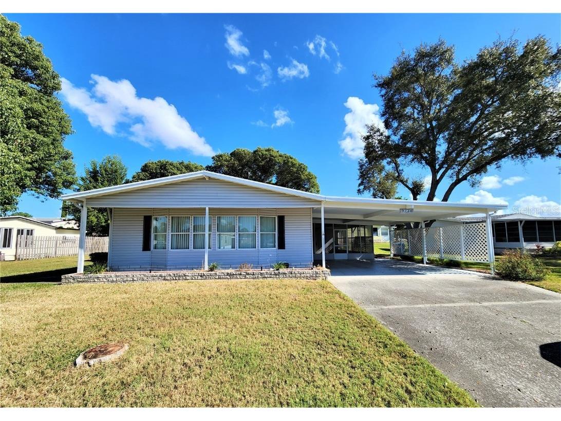 9236 Denmarsh Drive Brooksville FL 34613 W7850347 image1