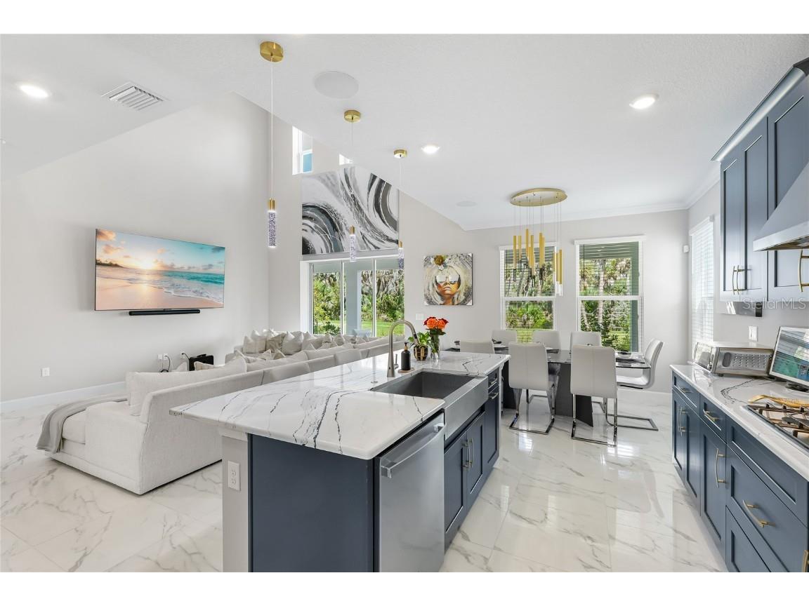 9236 Torrent Trail Sarasota FL 34241 A4670309 image13