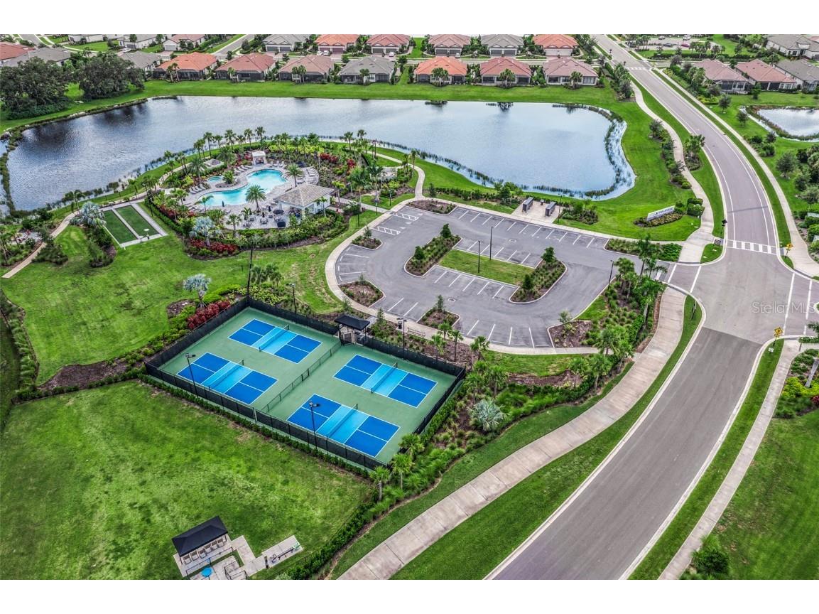 9236 Torrent Trail Sarasota FL 34241 A4670309 image52