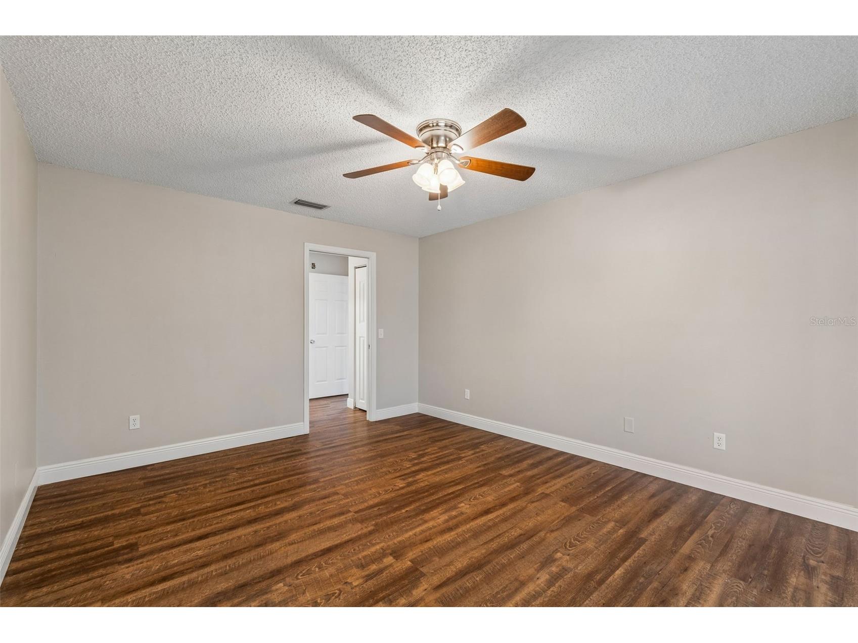 9237 Pebble Creek Drive Tampa FL 33647 TB8527842 image12