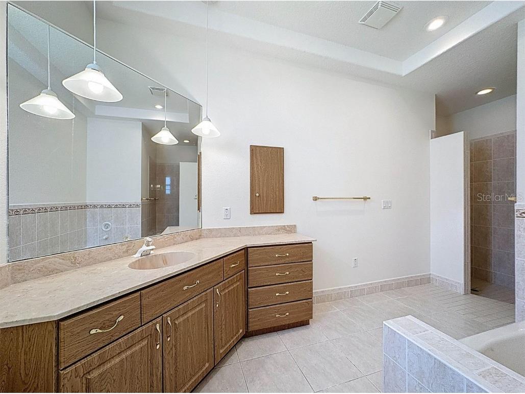 9237 Penelope Drive Weeki Wachee FL 34613 W7880529 image13