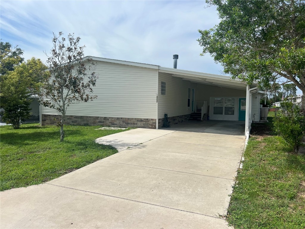 9237 Salisbury Drive Brooksville FL 34613 W7877839 image2