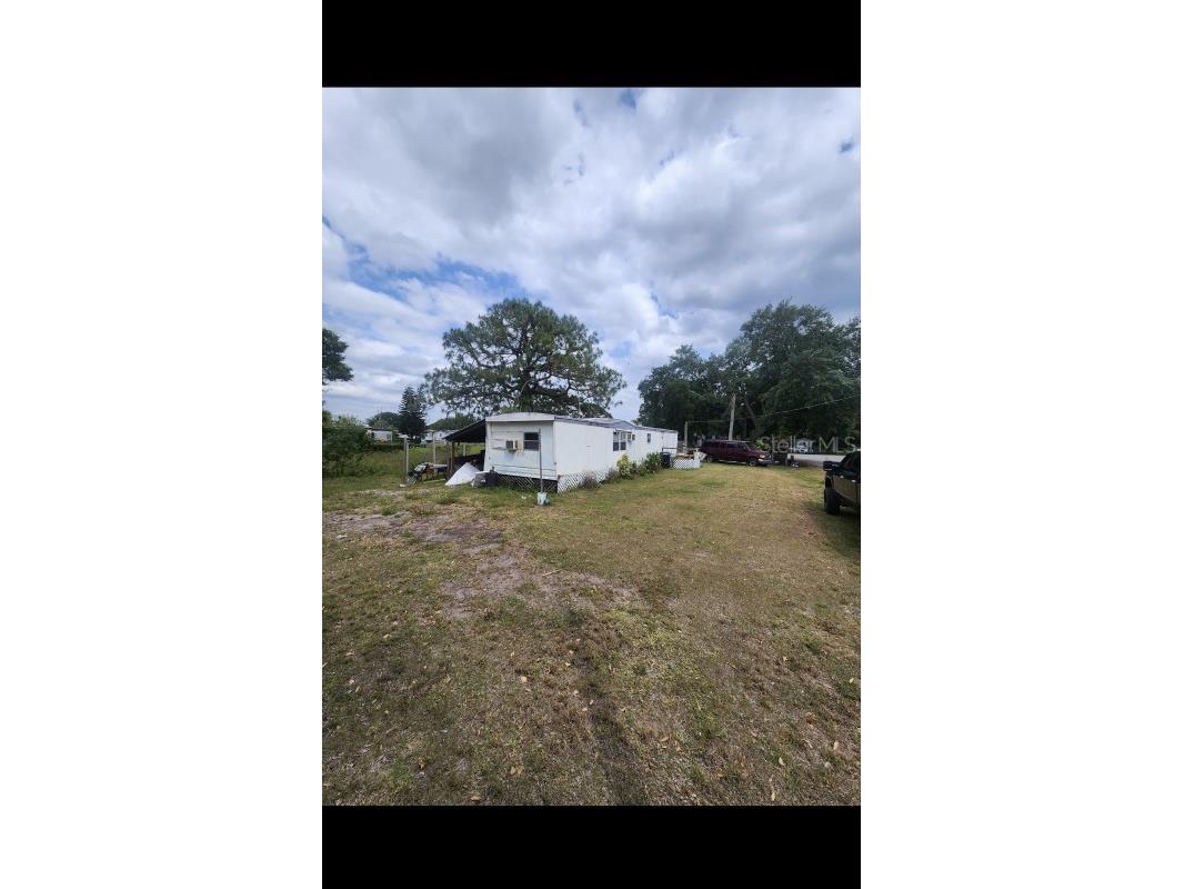 9237 SE 58th Drive Okeechobee FL 34974 A4676010 image1