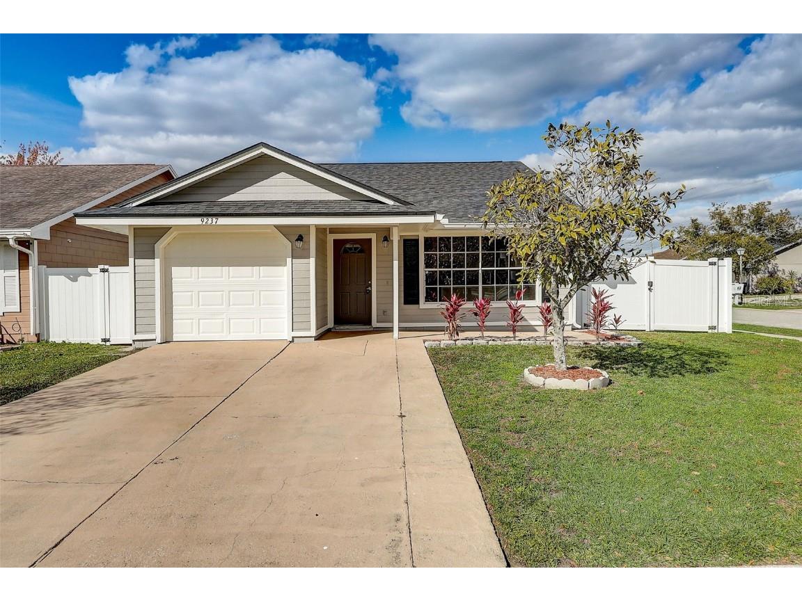9237 Ventana Lane Orlando FL 32825 T3503568 image1