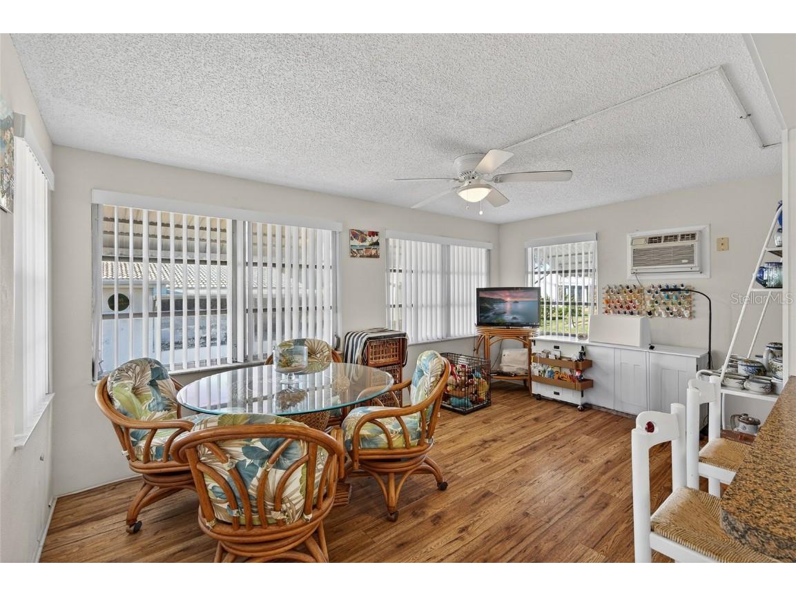 9238 140th Lane Seminole FL 33776 TB8455472 image15