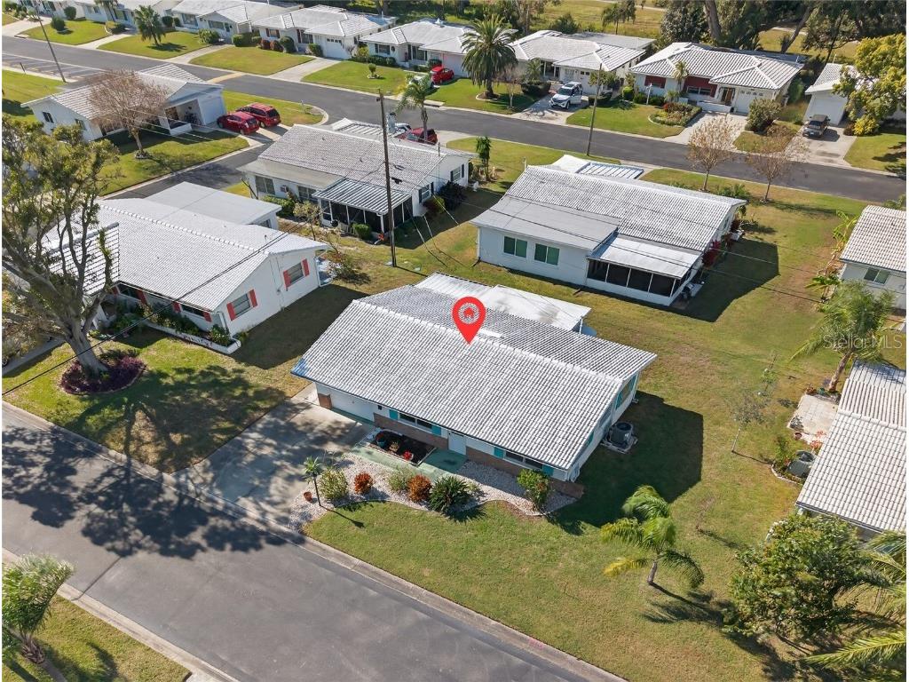 9238 140th Lane Seminole FL 33776 TB8455472 image3