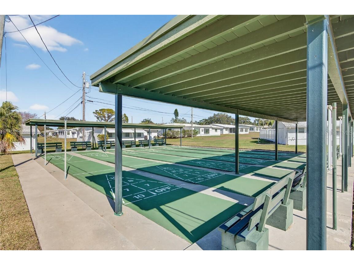 9238 140th Lane Seminole FL 33776 TB8455472 image36