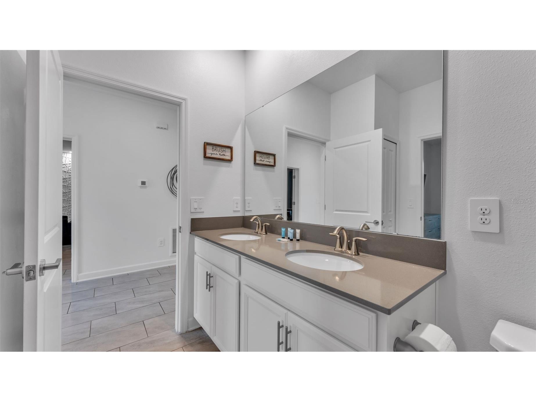 9238 Sommerset Hills Drive Davenport FL 33896 P4937389 image63