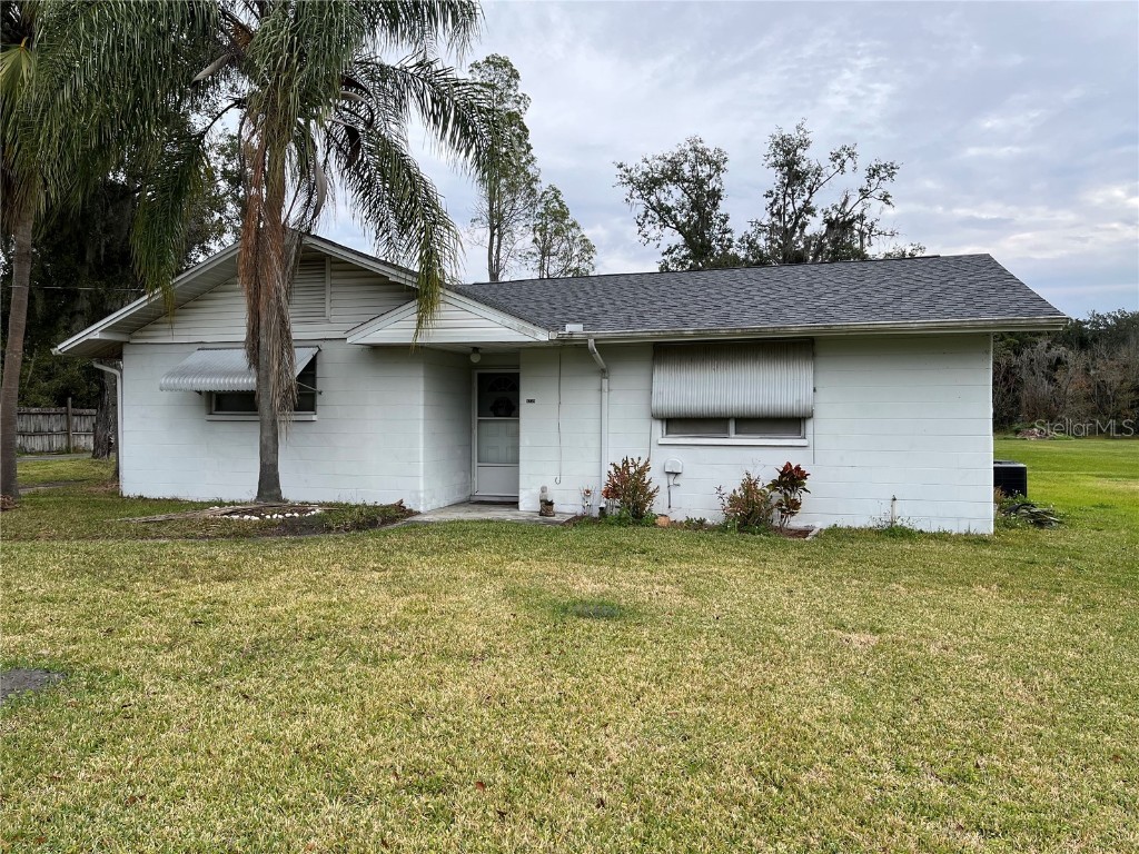 9239 Mcintosh Road Dover FL 33527 T3494463 image1