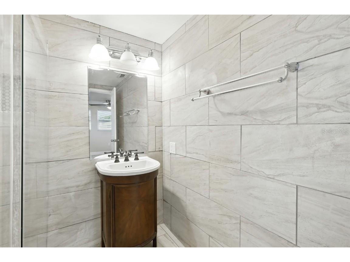 9239 Palm Avenue Port Richey FL 34668 TB8416330 image26