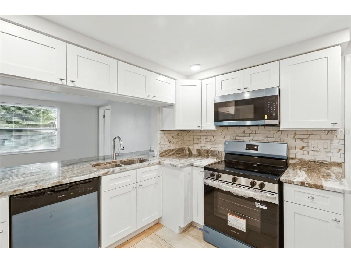 9239 Palm Avenue Port Richey FL 34668 TB8416330 image6