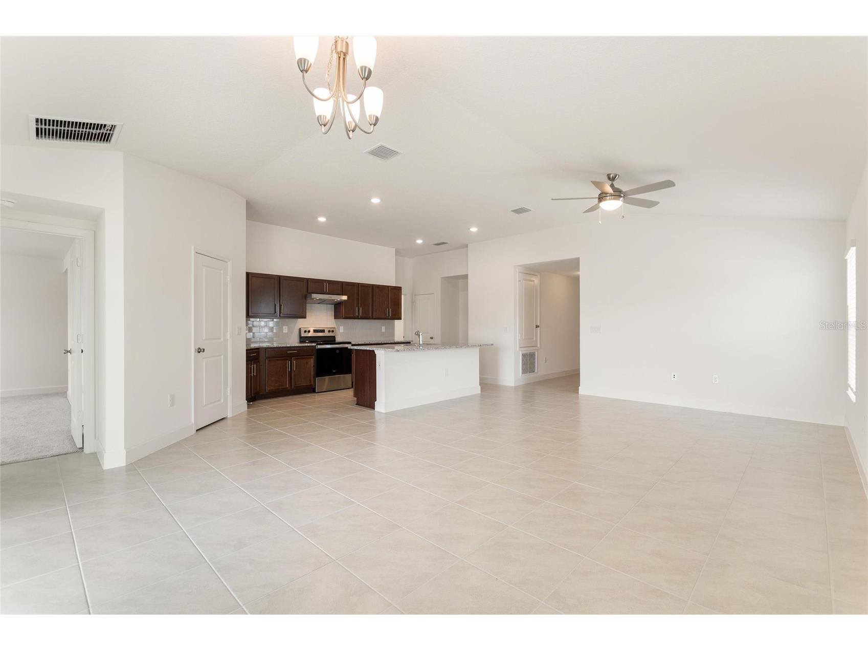 9239 Westside Hills Dr Davenport FL 33896 S5147767 image9