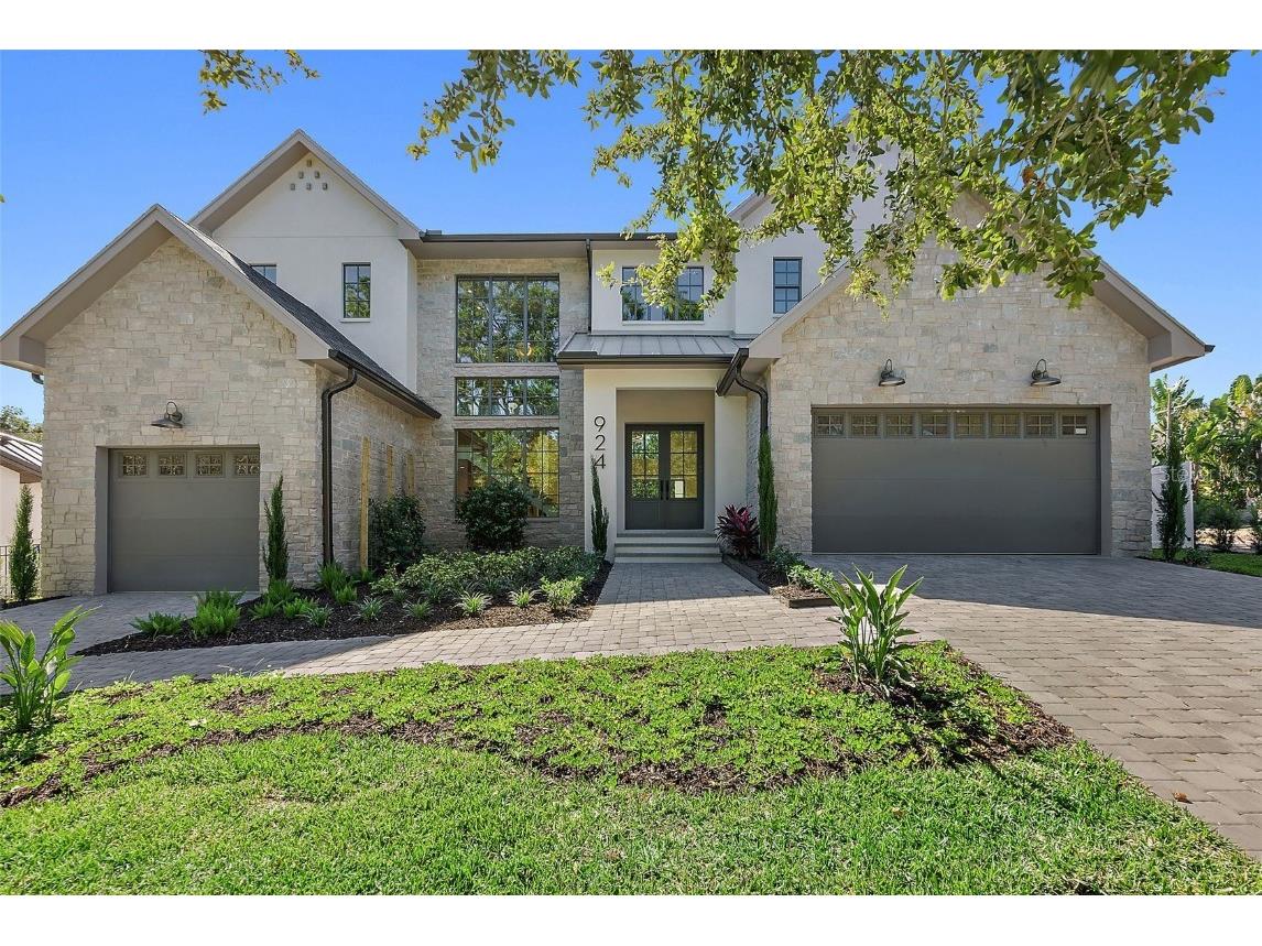 924 42nd Avenue N Saint Petersburg FL 33703 TB8392274 image1